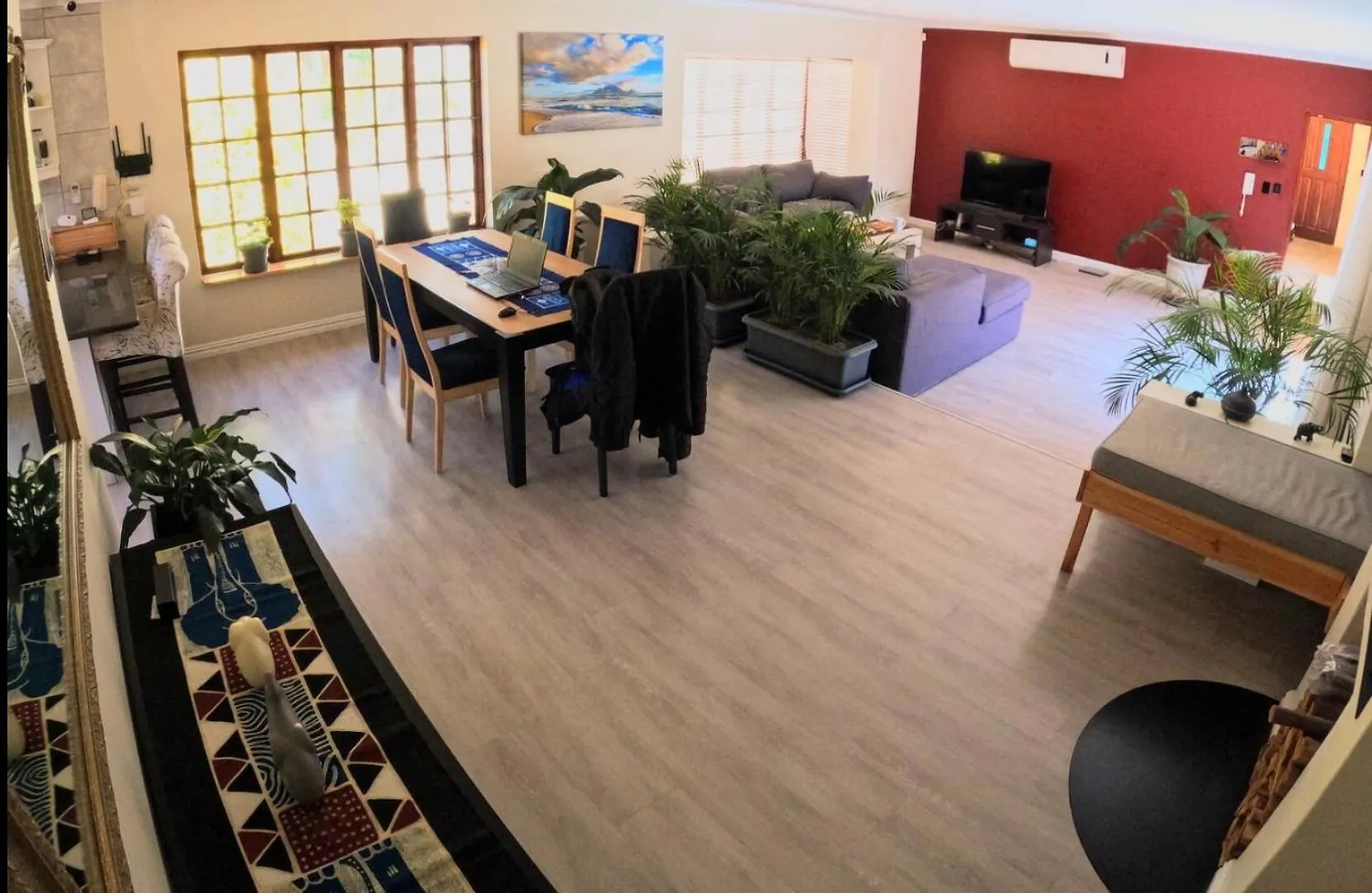 ホームステイ Spacious Cosy Room With Own Bathroom, No Load Shedding ケープタウン