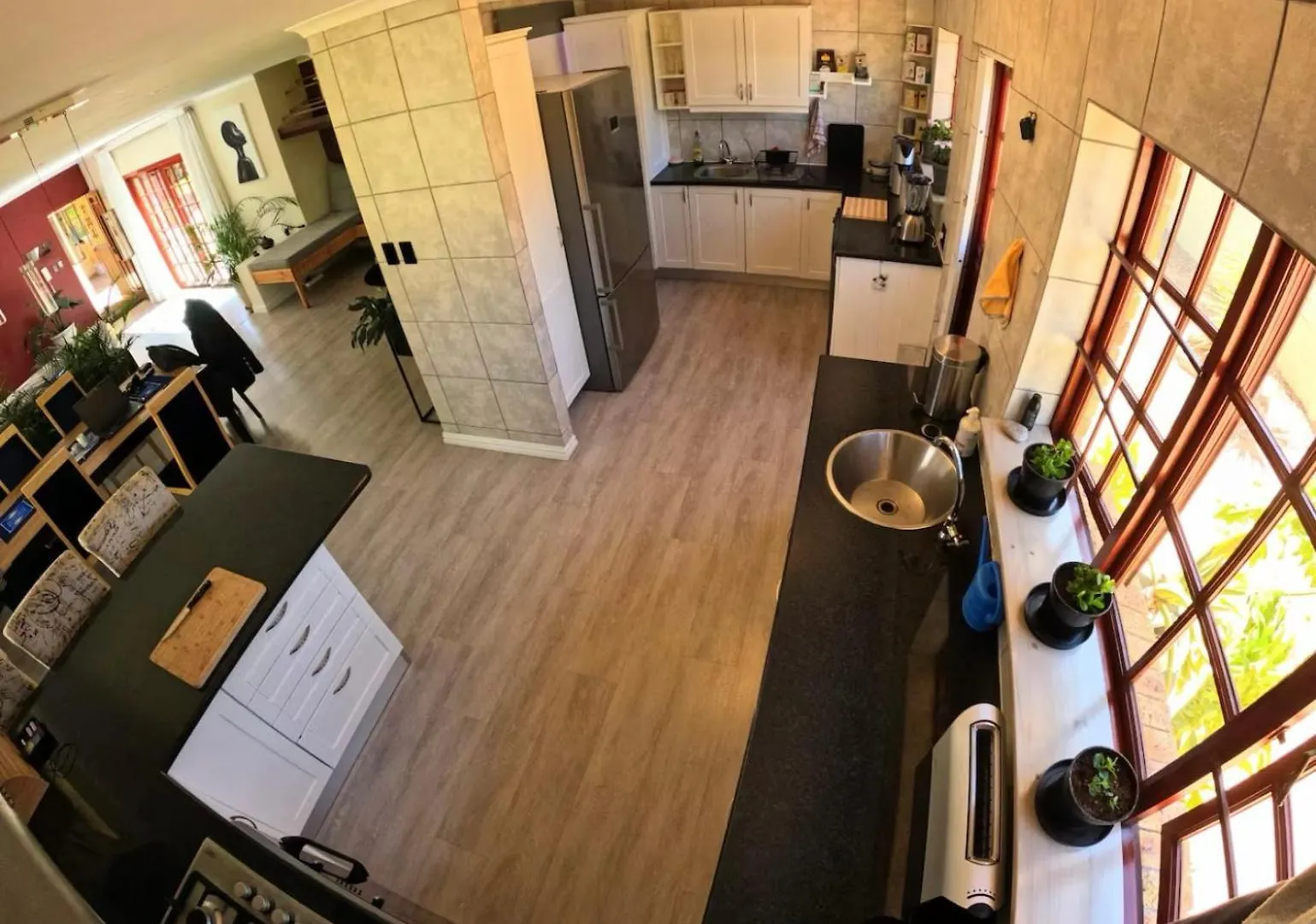 ホームステイ Spacious Cosy Room With Own Bathroom, No Load Shedding ケープタウン 南アフリカ